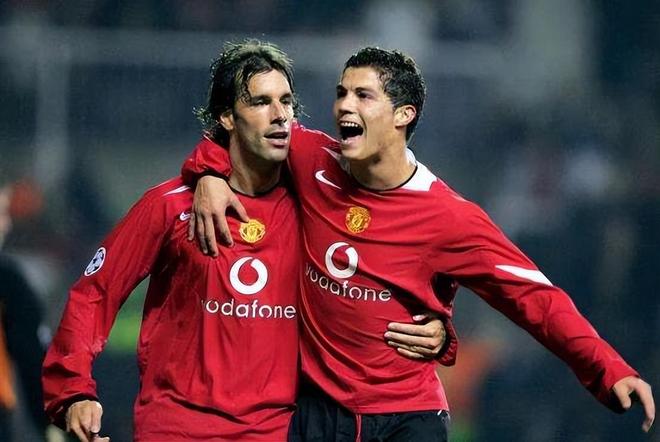 瑞士血洗皇马,范佩西统治全场的简单介绍 瑞士血洗皇马,范佩西统治全场的简单介绍