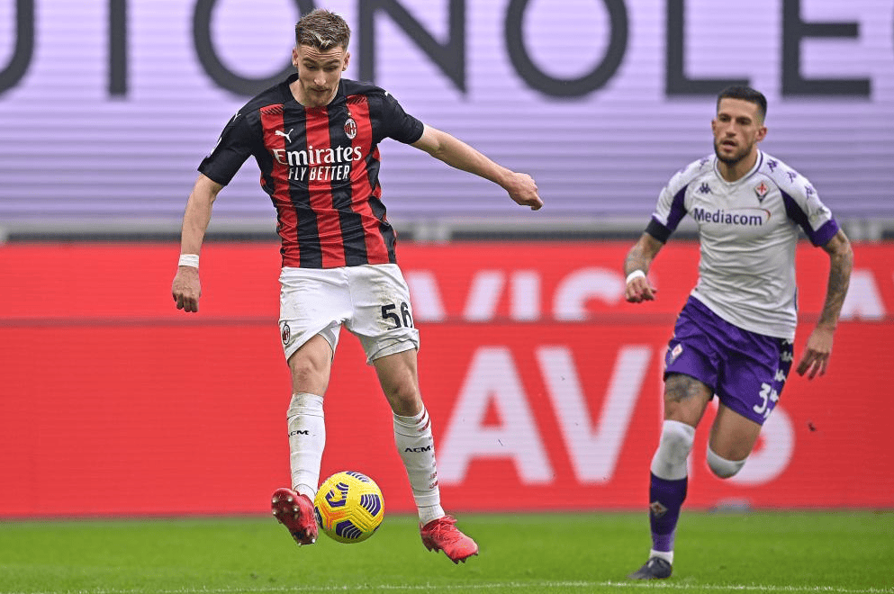 包含AC米兰强势瑞士，阿尔瓦雷斯惊艳世界的词条