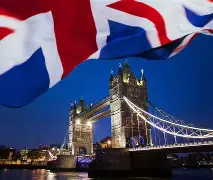 英国网球队翻盘世界网球队，兹维列夫高光表现