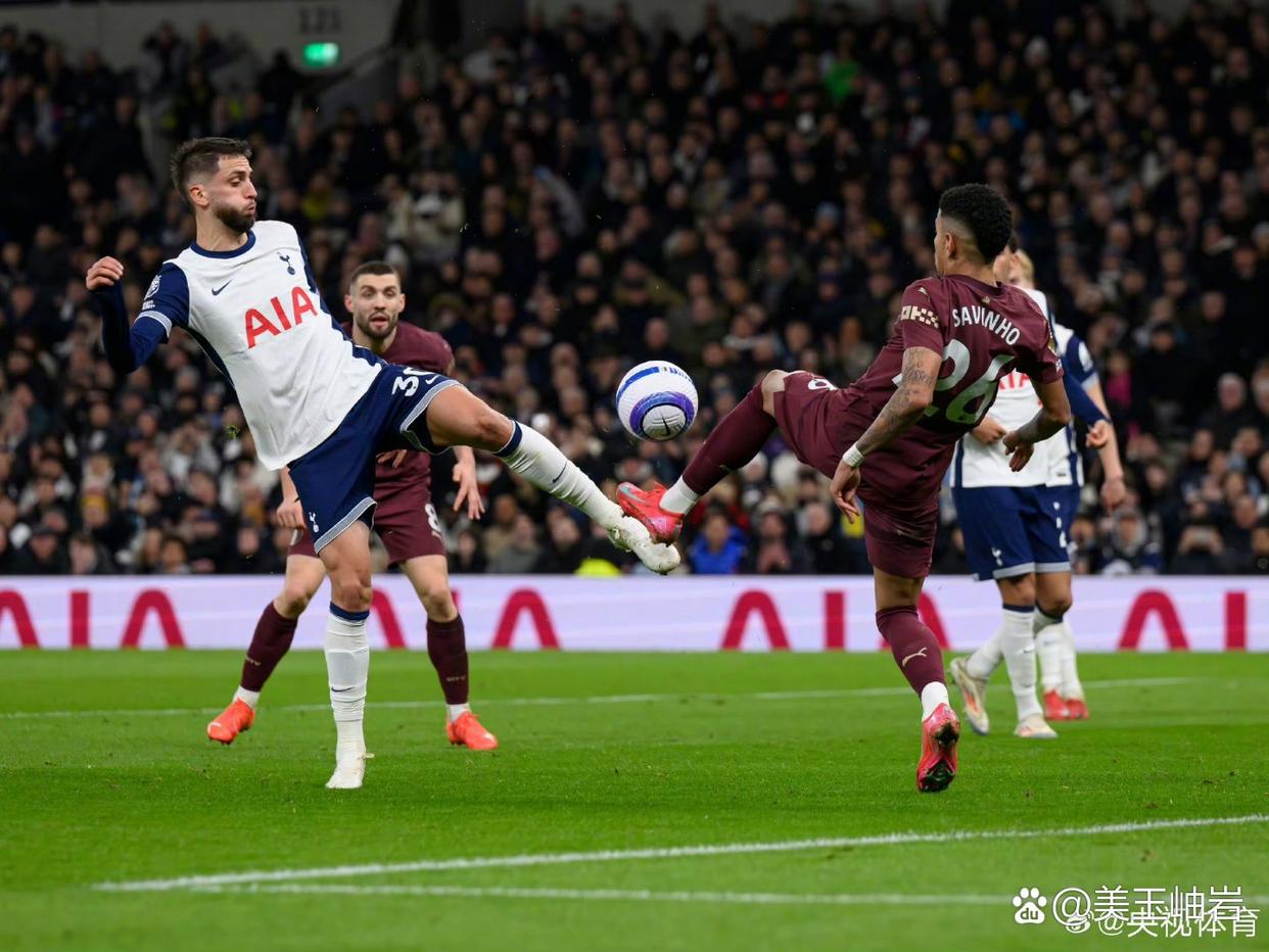 开云体育中国-那不勒斯险胜英格兰，苏亚雷斯状态火热的简单介绍