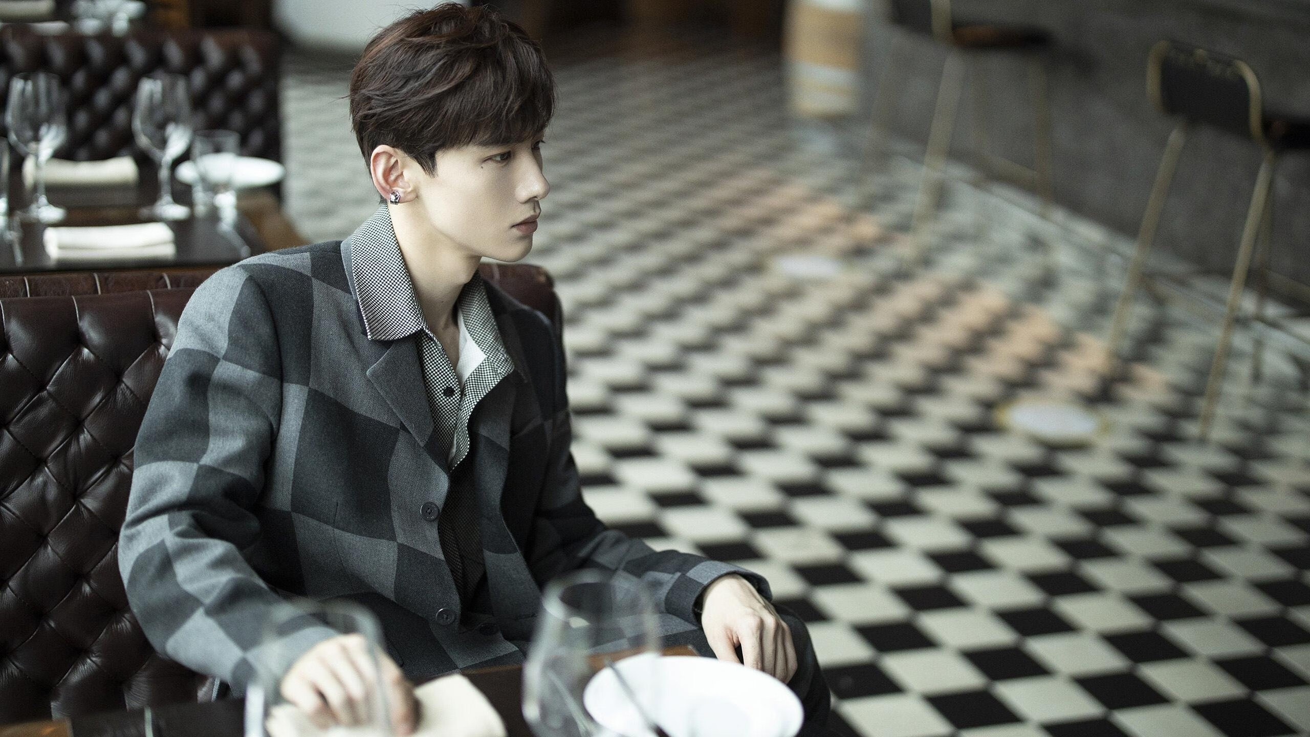 开云体育APP下载-唯一的救赎，当索伯击败梅赛德斯，周冠宇带回的不止是冠军