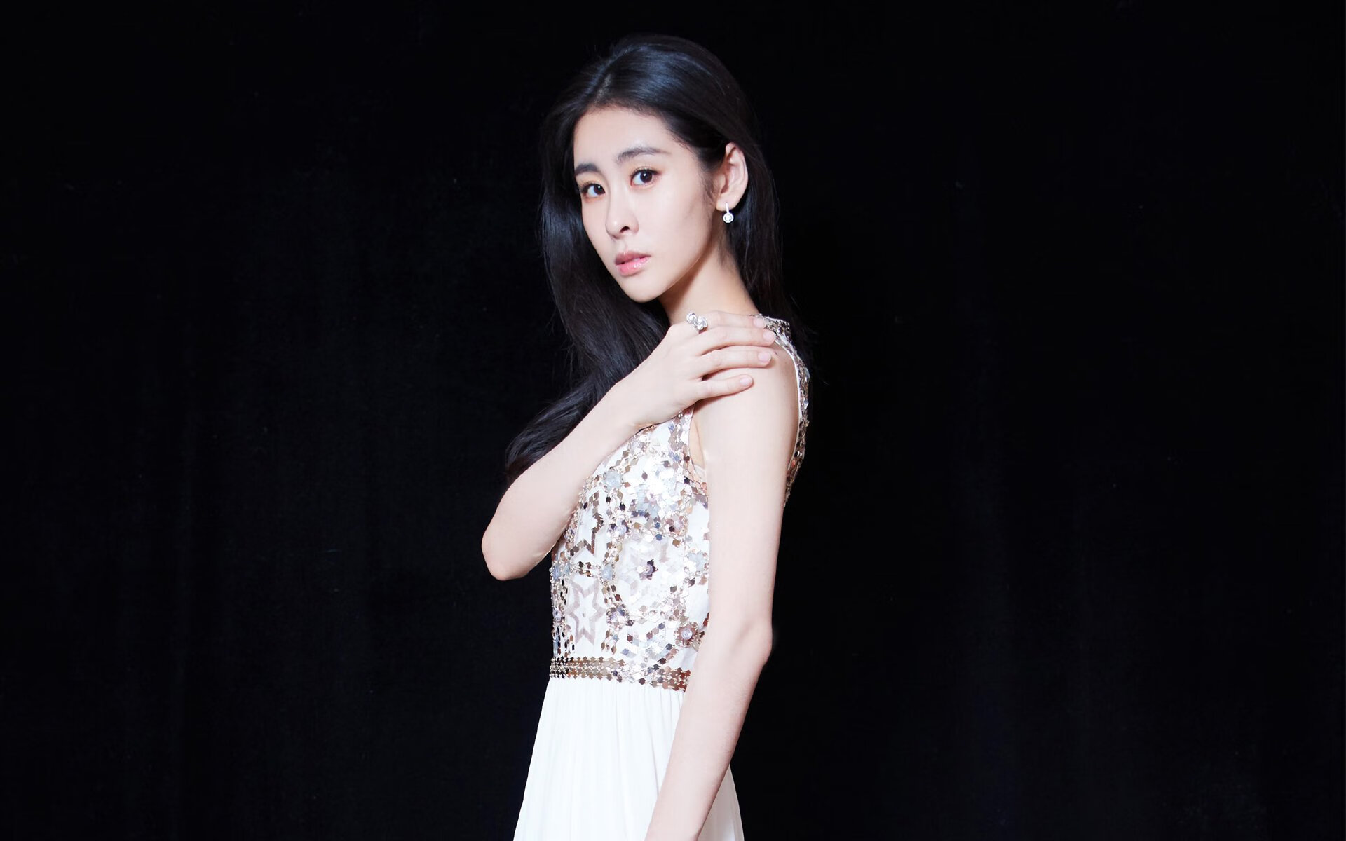 壁垒,筑于足尖,法比尼奥的生涯之夜,与那唯一的桂冠