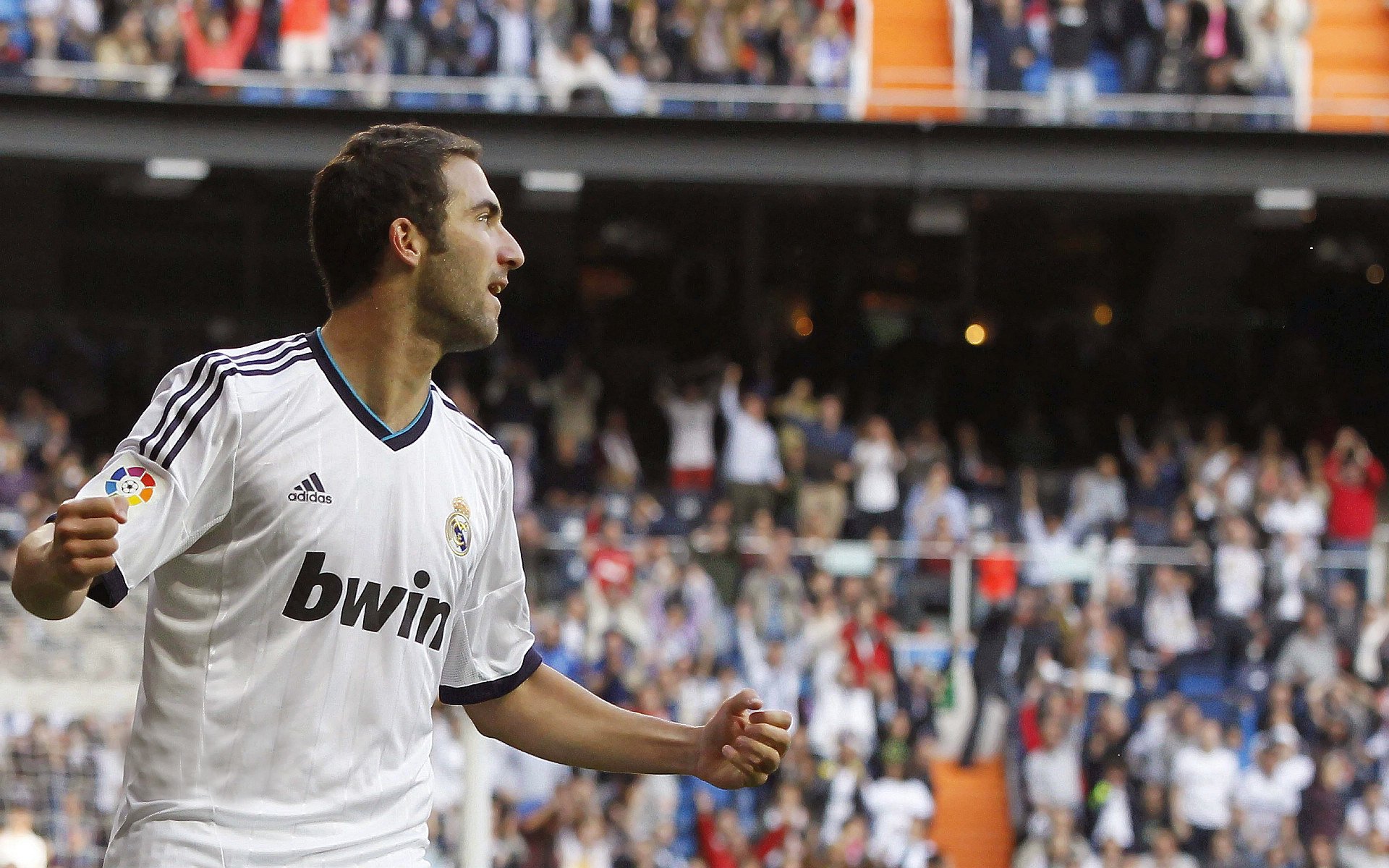 从救世主到肇事者，霍勒迪在太原引爆的篮球文化冲突